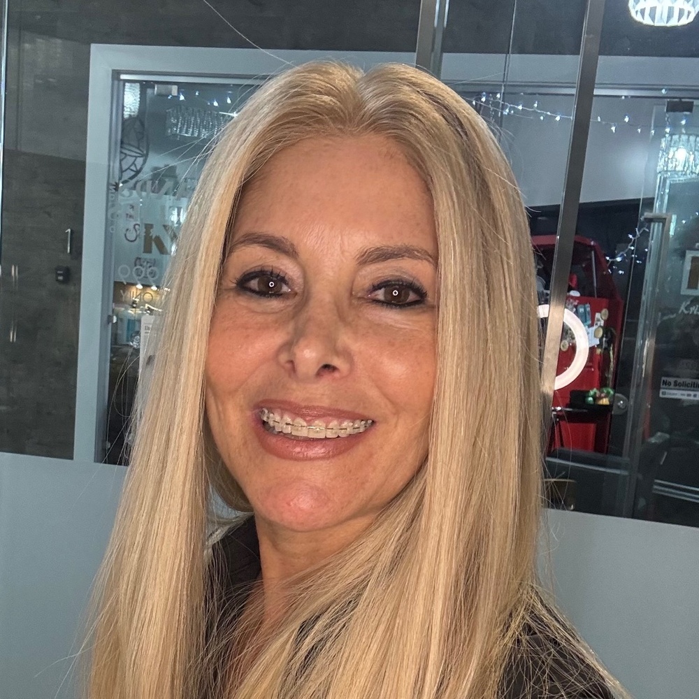 Meet your Posher, Shari